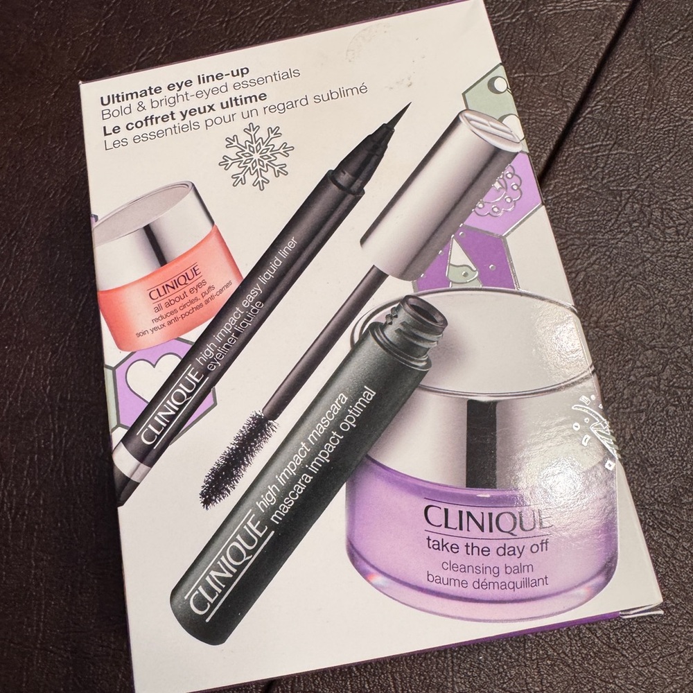 🆕⭐️ Clinique Ultimate Eye Gift Set 🎁🎁 mascara, eyeliner, cleanser, lotion